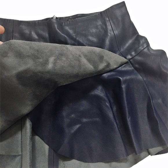 SOLD Zara faux leather skirt size 25 - Picture 5 of 5